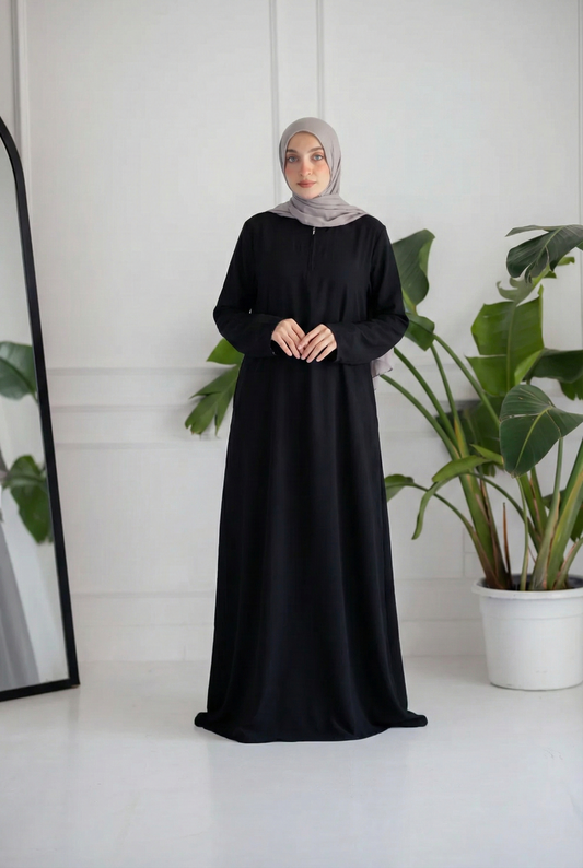 black Everyday Basic