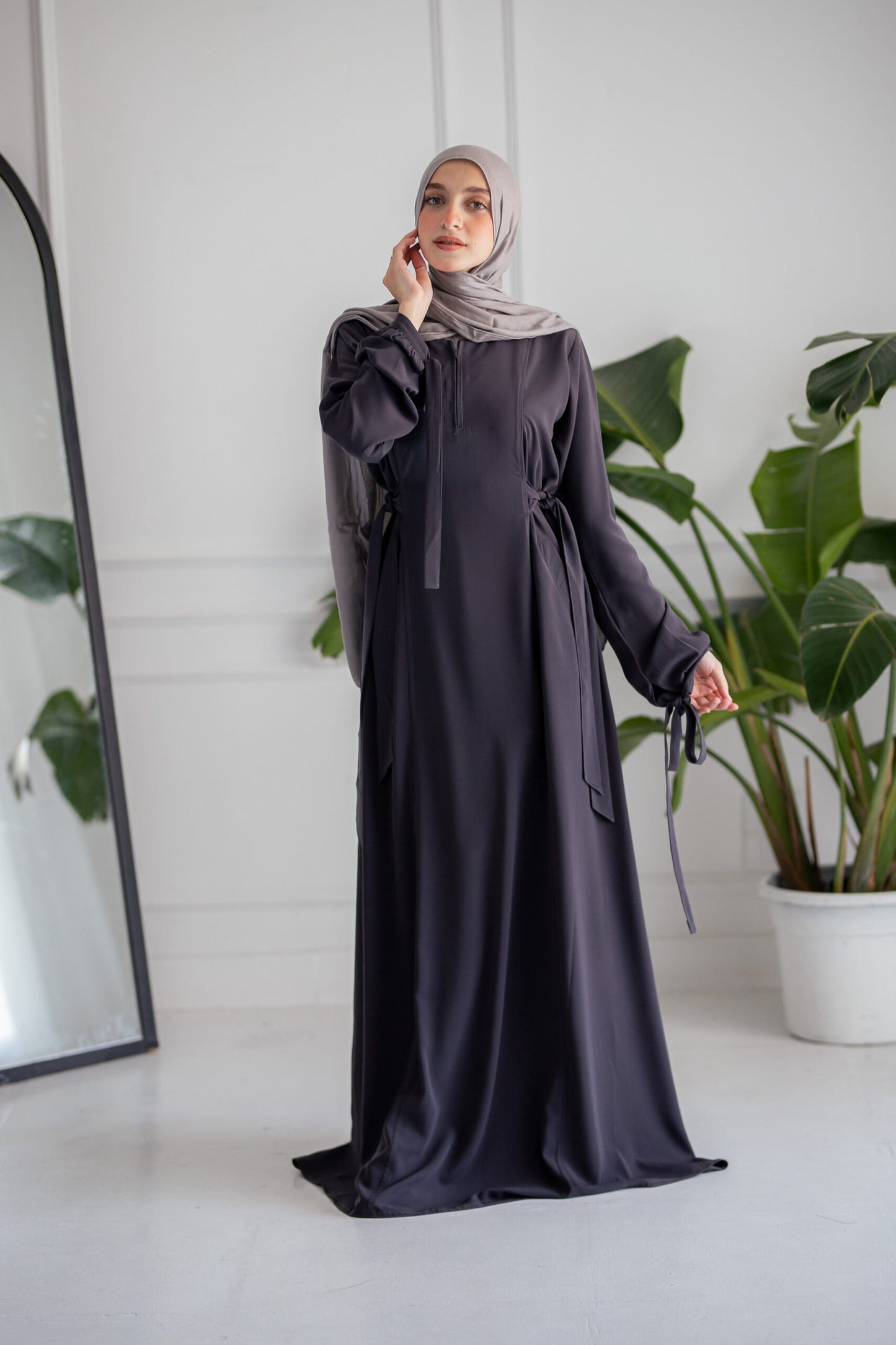 Grey Paradise Abaya