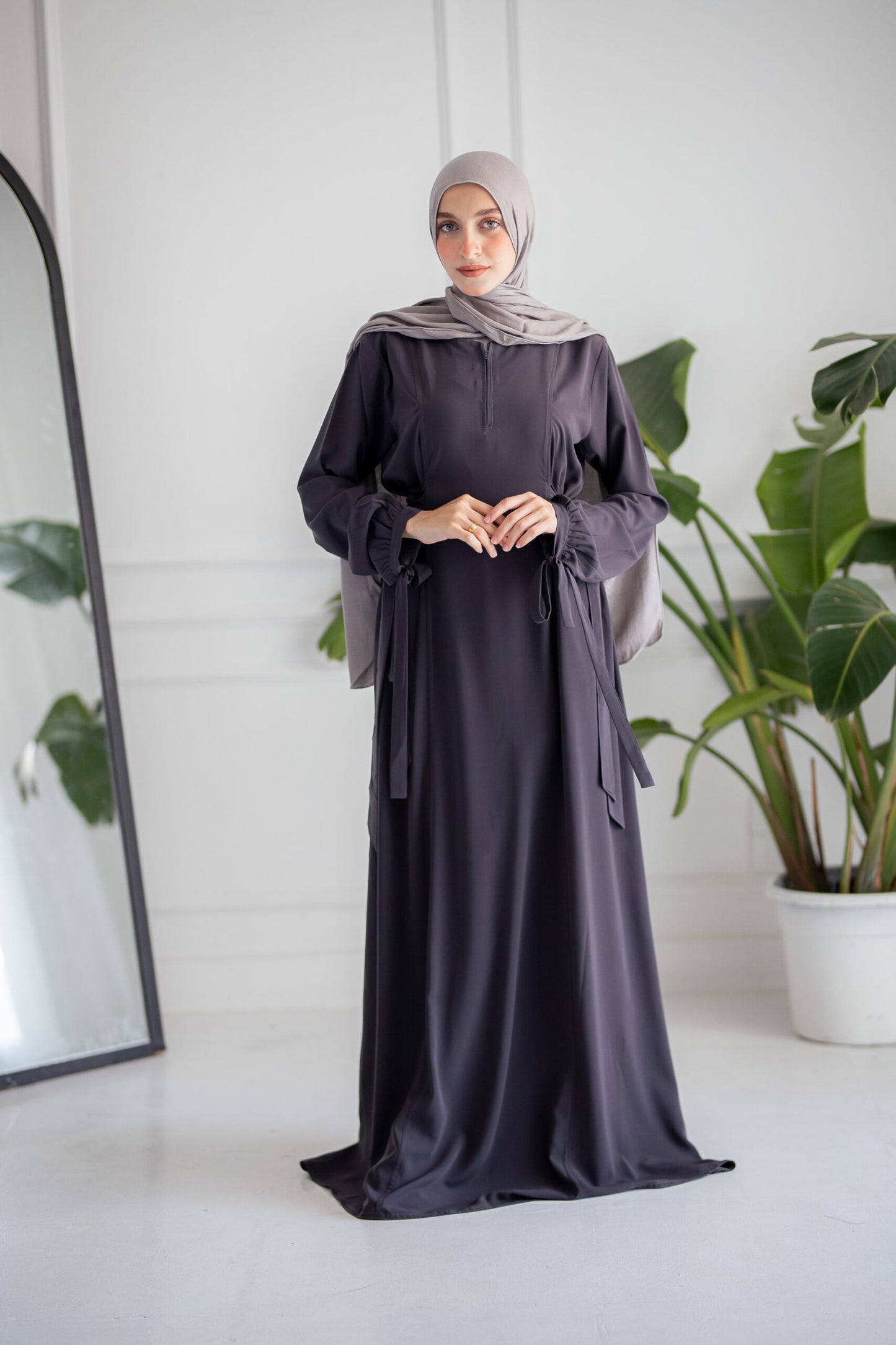 Grey Paradise Abaya