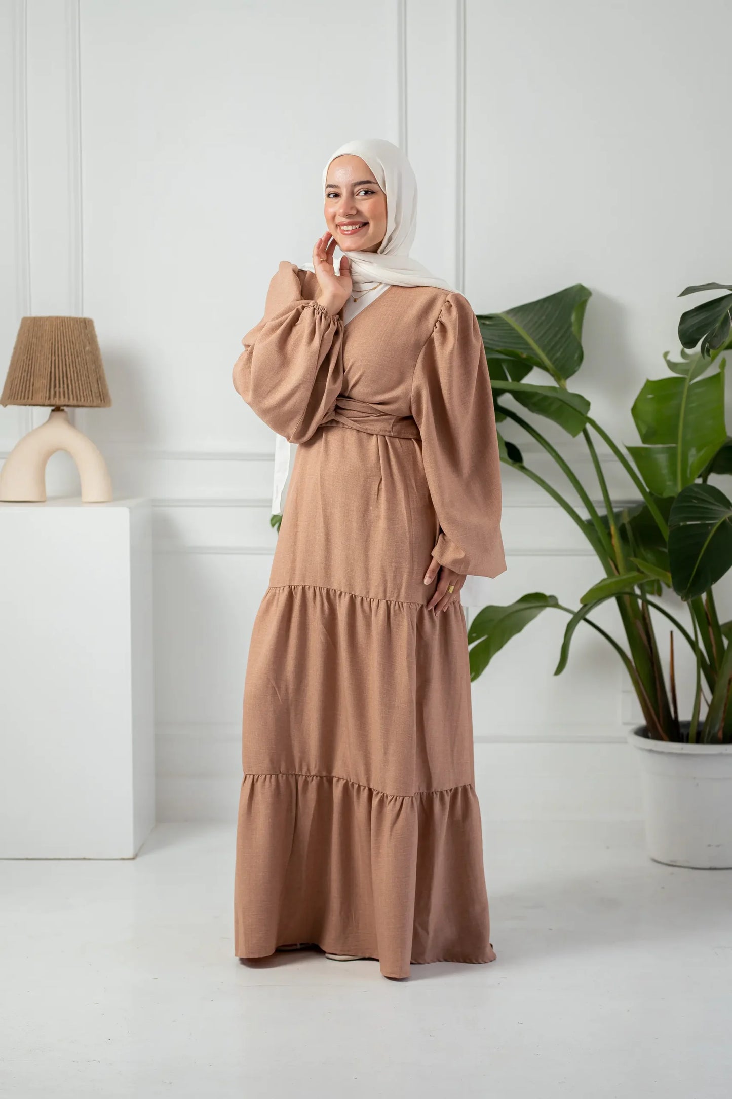 Rafeef Beige